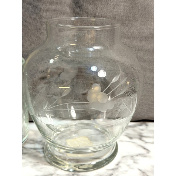 PRINCESS HERITAGE COLLECTION ~ BEDSIDE CARAFE ~ ETCHED FLORAL PATTERN (2594) - Picture 11 of 13